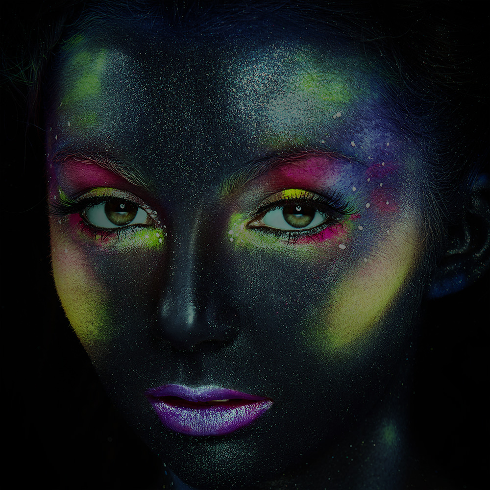 Glow In The Dark Glitter Face Paint-